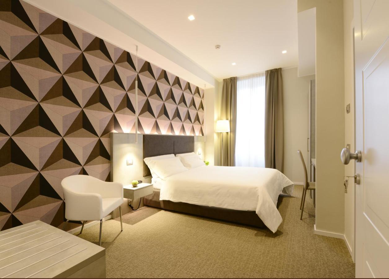 Hotel Repubblica 55 Biella Extérieur photo